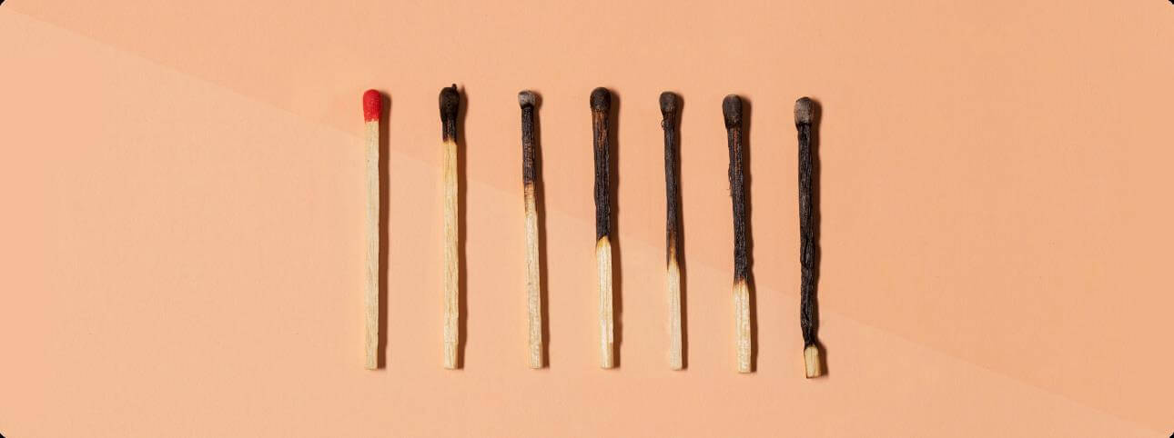 Uitgeput en Overprikkeld: alles wat je moet weten over een Burn-out