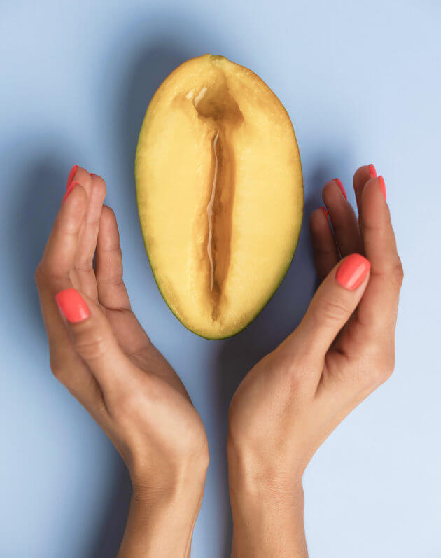 Vrouw met mango