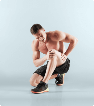 bodybuilder heeft last van zijn knie